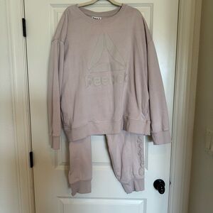 Reebok Sweatshirt and Pants Set - Taupe